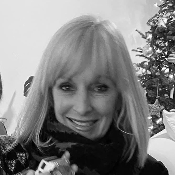 Meet your Posher, Ruthann - Picture 2 of 2